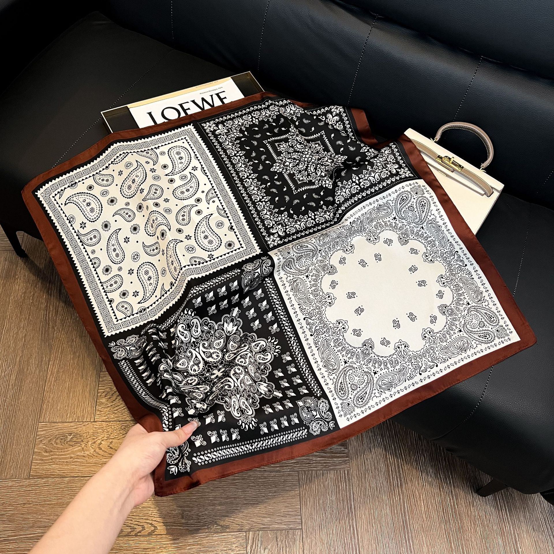 Luxury Square Silk-like Scarf  - Silk Neck Scarf reseña y precio