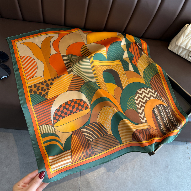 2026 New Geometry Print Silk S - Ascot Neck Scarf reseña y precio